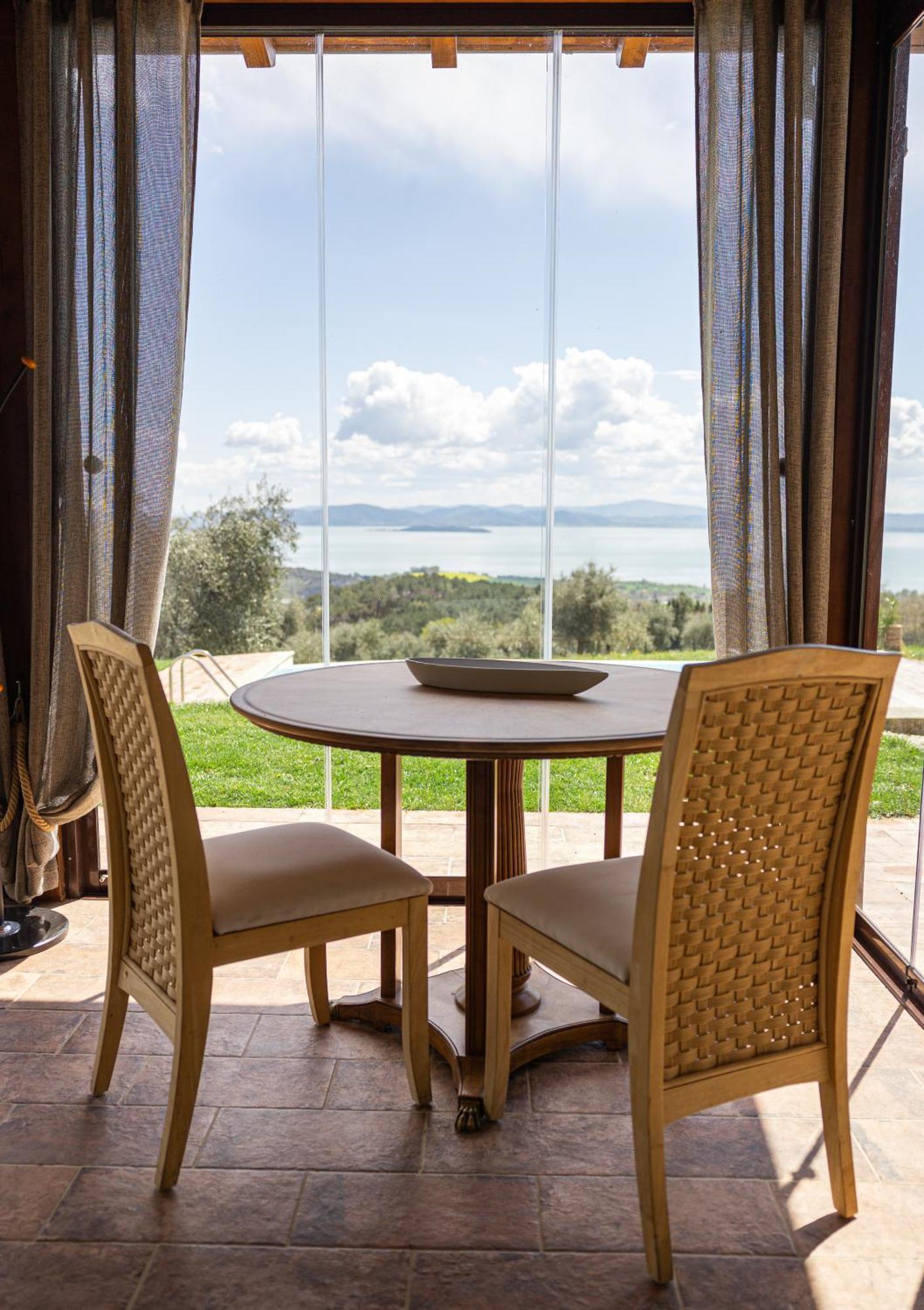 Di Colle In Colle - Country House With Private Pool Туоро сул Тразимено Екстериор снимка